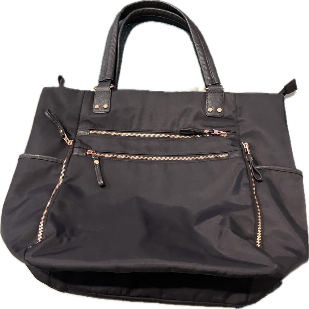 Calia by Carrie Underwood tote bag